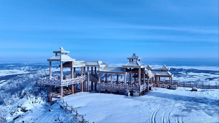 黑龍江饒河：大頂子山冬日雪景美如仙境